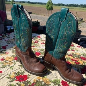 Olathe Boots 8.5 D